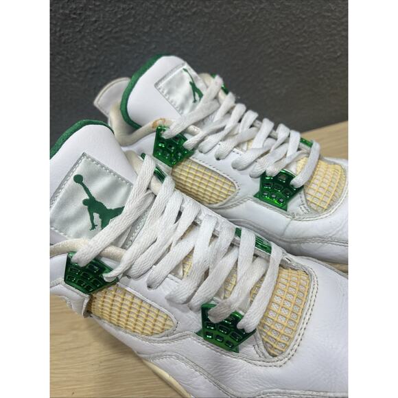 Air Jordan 4 Retro Green Metallic Mens Size 8 CT8527-113